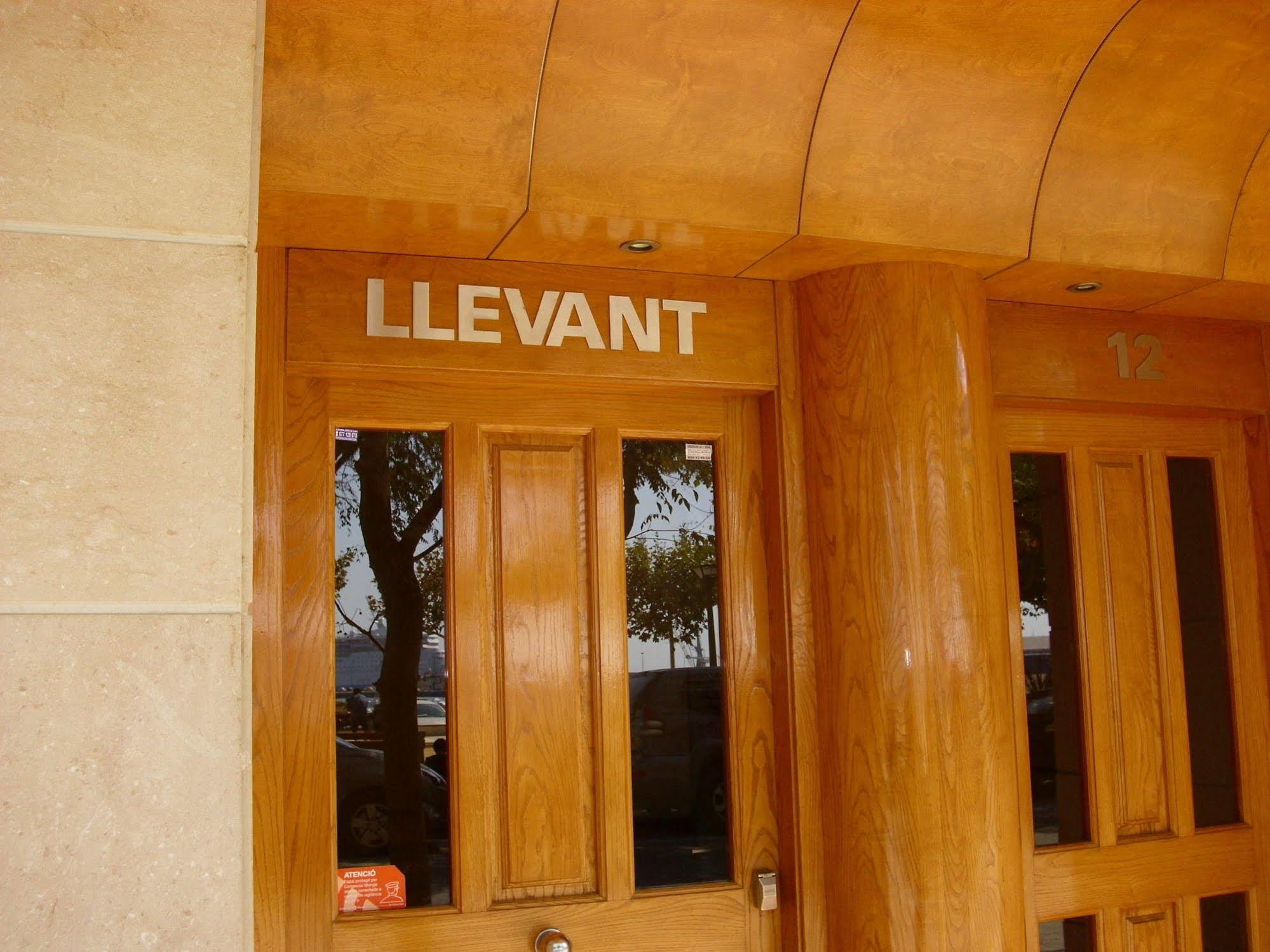 Edifici Llevant I Ponent Palamós Zewnętrze zdjęcie